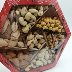 Подарочный набор орехов в деревянной упаковке Ореховое изобилие (200-250)г оптом